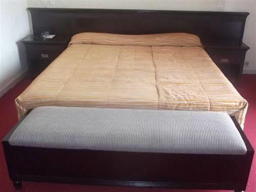 Mariador Palace Conakry Ngoại thất bức ảnh
